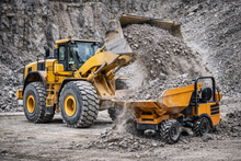 Load image into Gallery viewer, HMS-kurs i hydraulikk – Sikkerhet ved arbeid med hydrauliske anlegg